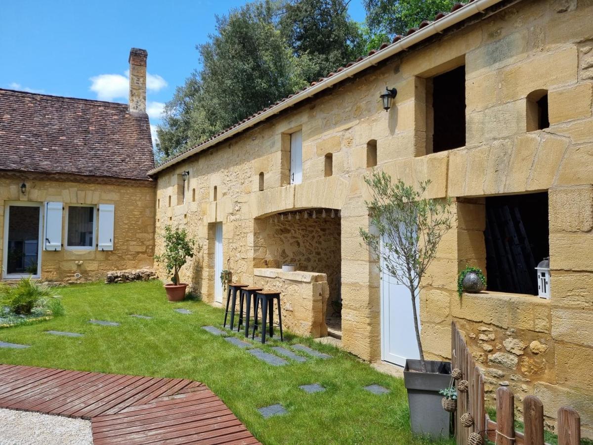 Le Clos De La Caneda Сарла-ла-Канеда Экстерьер фото